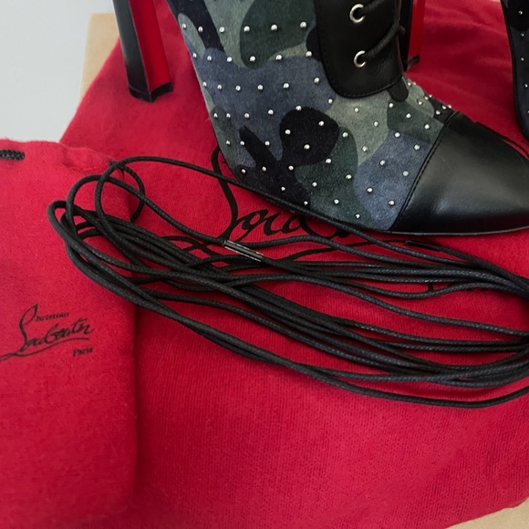 Christian Louboutin Dakita Camo Print Studded Bootie - Picture 2 of 10